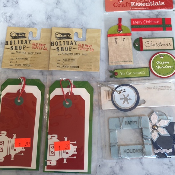 Scrapbook & Gift Tags - Picture 6 of 10